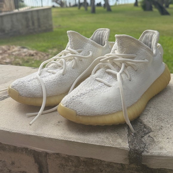 Yeezy Other - Men’s 6.5 Authentic White Yeezy